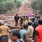 Wayanad Landslides-वायनाड में हुऐ भूस्खलन से भारी तबाही हुई है, जिसमें 56 लोगों की मौत हो चुकी है , सेना-NDRF की टीमें जुटीं, मलबे से 110 से ज्यादा निकाले